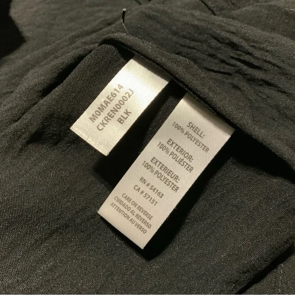 (Bin 14) Calvin Klein, Black Button-Up Blouse w/ Pockets, Size M - Picture 4 of 4